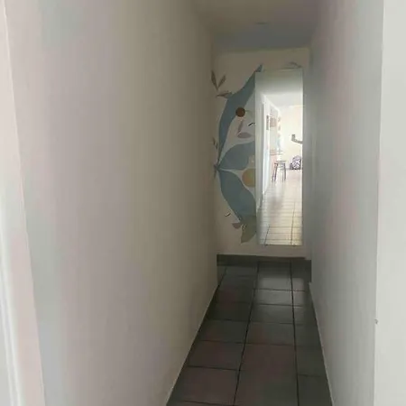 Com Três Suítes