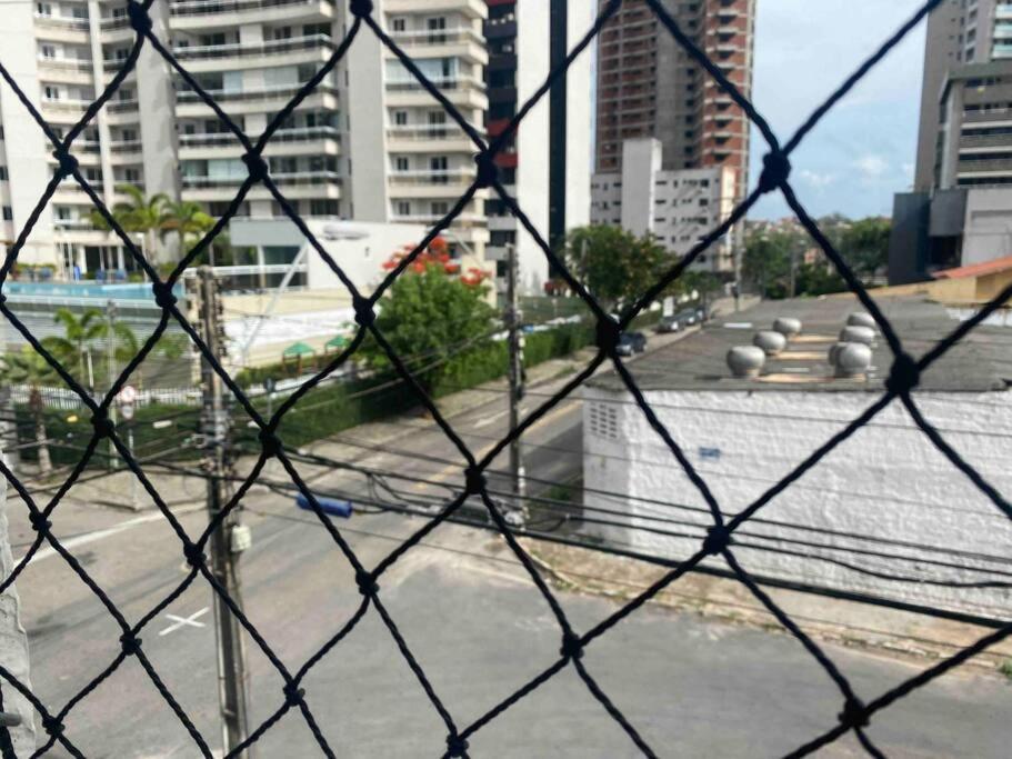 Com Tres Apartamento